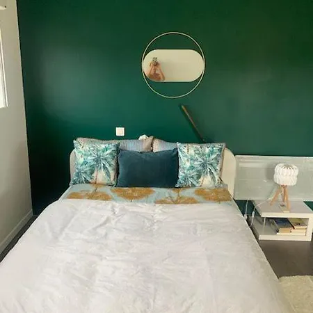 D'hotes The Yellow Cube Oda ve Kahvaltı Aubière